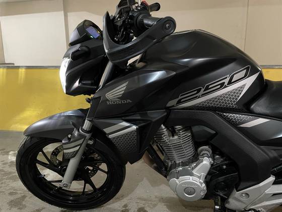 HONDA CB TWISTER ABS 
